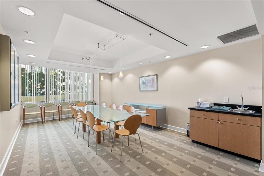 For Rent: $1,995 (2 beds, 2 baths, 1148 Square Feet)