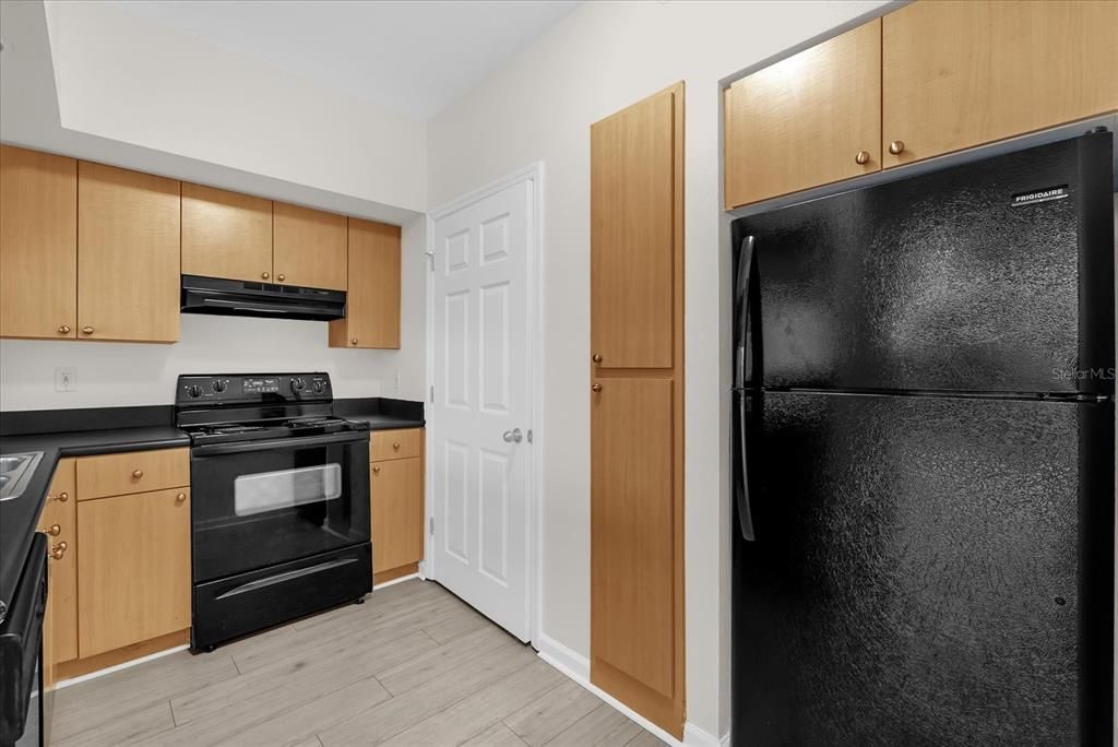 For Rent: $1,995 (2 beds, 2 baths, 1148 Square Feet)