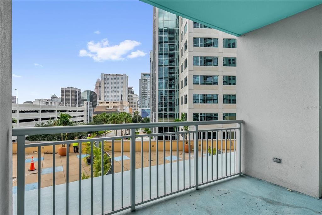 For Rent: $1,995 (2 beds, 2 baths, 1148 Square Feet)