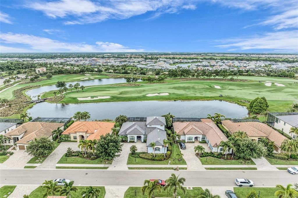 En Venta: $1,450,000 (4 camas, 3 baños, 3074 Pies cuadrados)