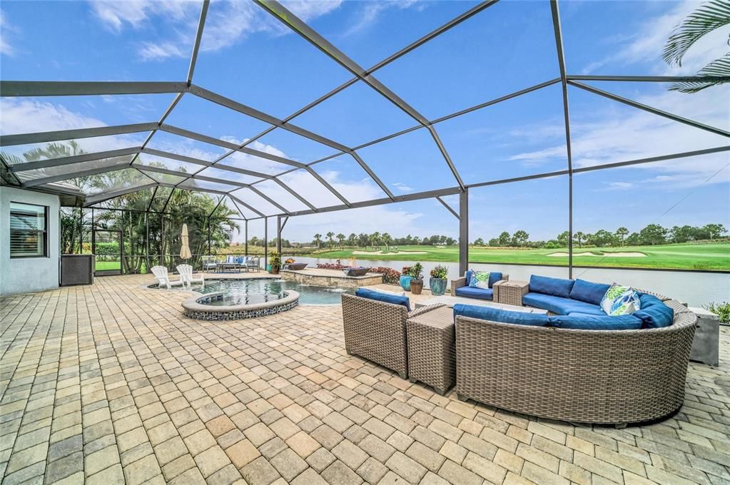 En Venta: $1,450,000 (4 camas, 3 baños, 3074 Pies cuadrados)
