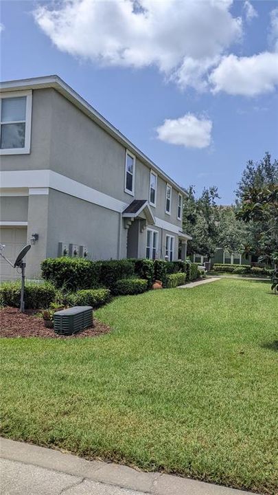 For Rent: $1,825 (2 beds, 2 baths, 1305 Square Feet)