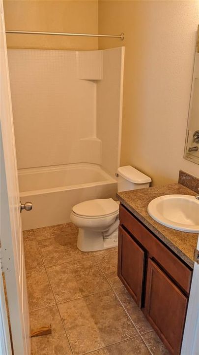 For Rent: $1,825 (2 beds, 2 baths, 1305 Square Feet)