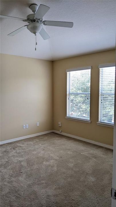 For Rent: $1,825 (2 beds, 2 baths, 1305 Square Feet)
