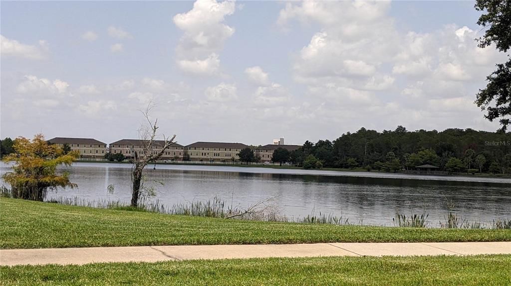 For Rent: $1,825 (2 beds, 2 baths, 1305 Square Feet)