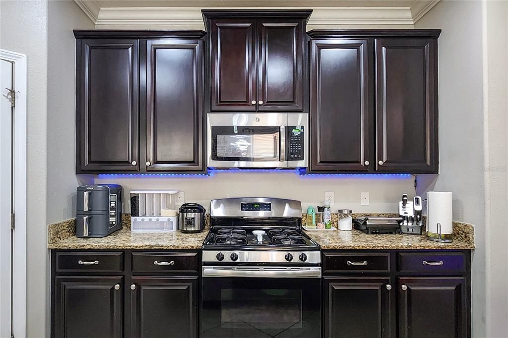 En Venta: $475,000 (5 camas, 3 baños, 2486 Pies cuadrados)