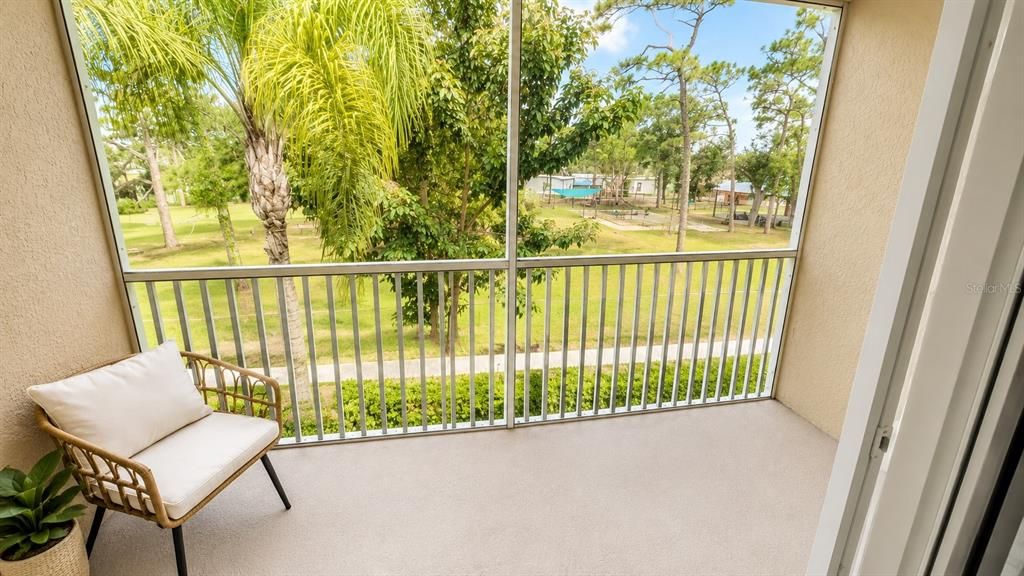 For Rent: $2,000 (3 beds, 2 baths, 1346 Square Feet)