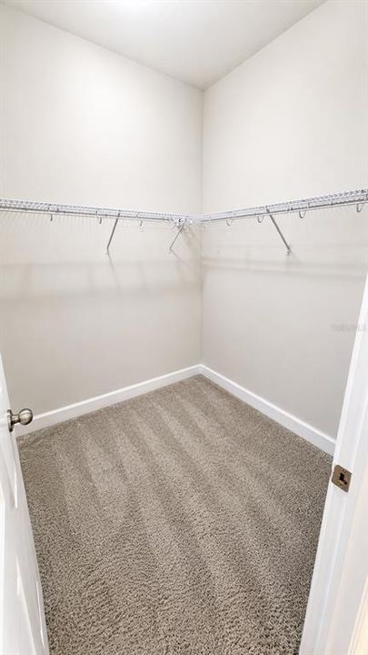 For Rent: $2,000 (3 beds, 2 baths, 1346 Square Feet)