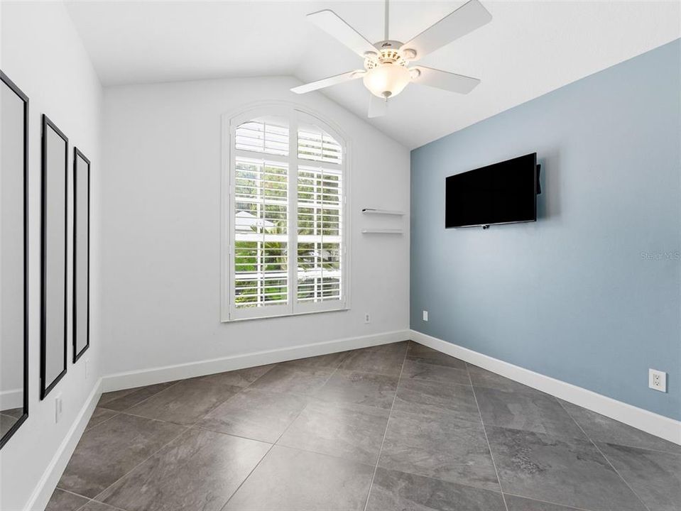 For Sale: $488,000 (3 beds, 2 baths, 1520 Square Feet)