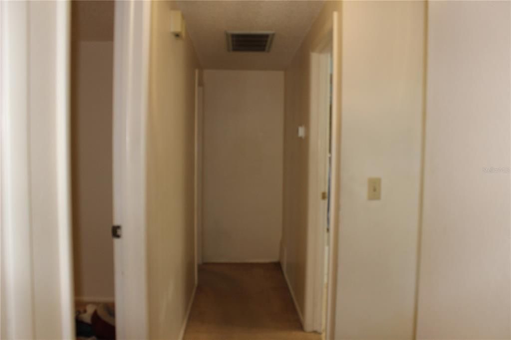For Sale: $274,900 (3 beds, 2 baths, 1518 Square Feet)