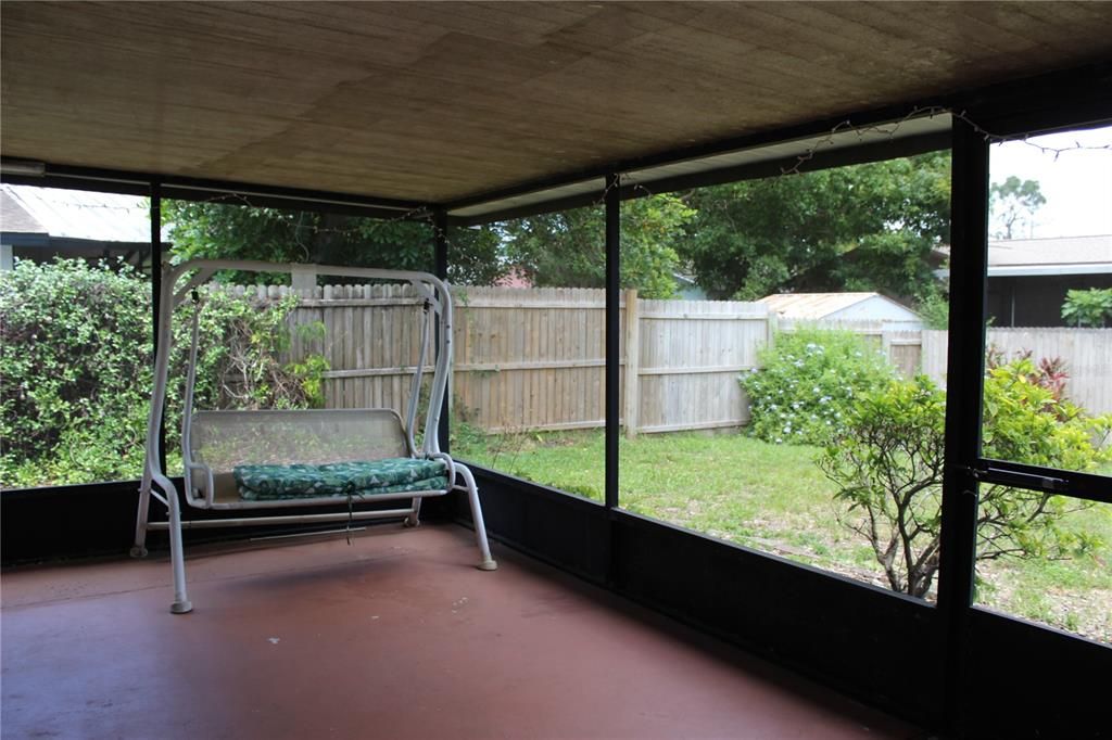 For Sale: $274,900 (3 beds, 2 baths, 1518 Square Feet)
