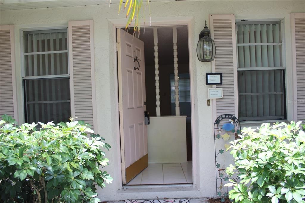 For Sale: $274,900 (3 beds, 2 baths, 1518 Square Feet)