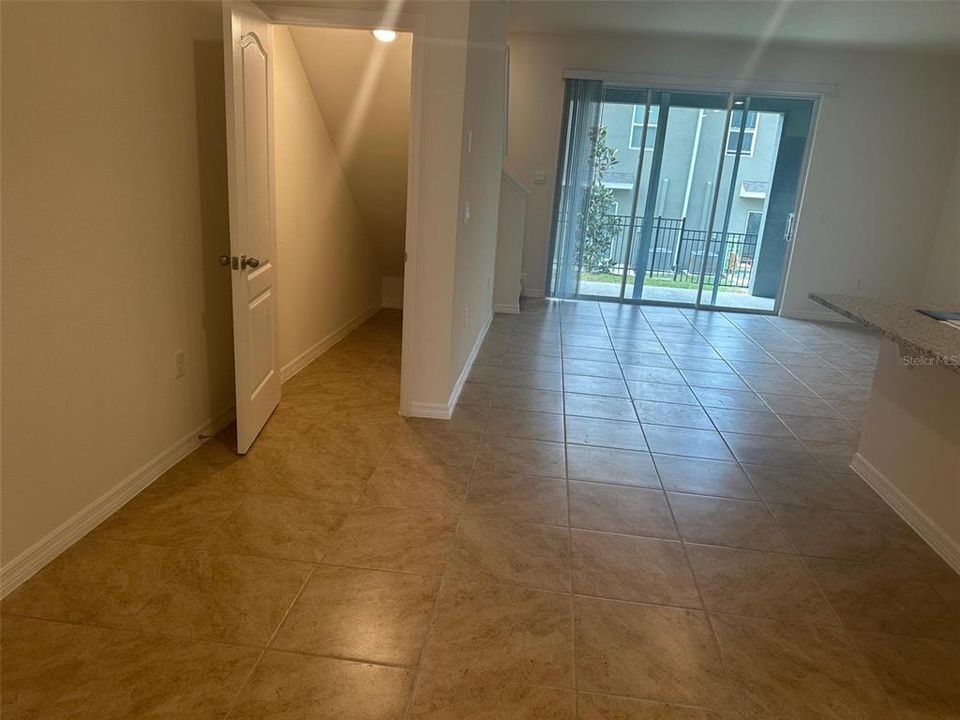 En Renta: $1,900 (3 camas, 2 baños, 1673 Pies cuadrados)