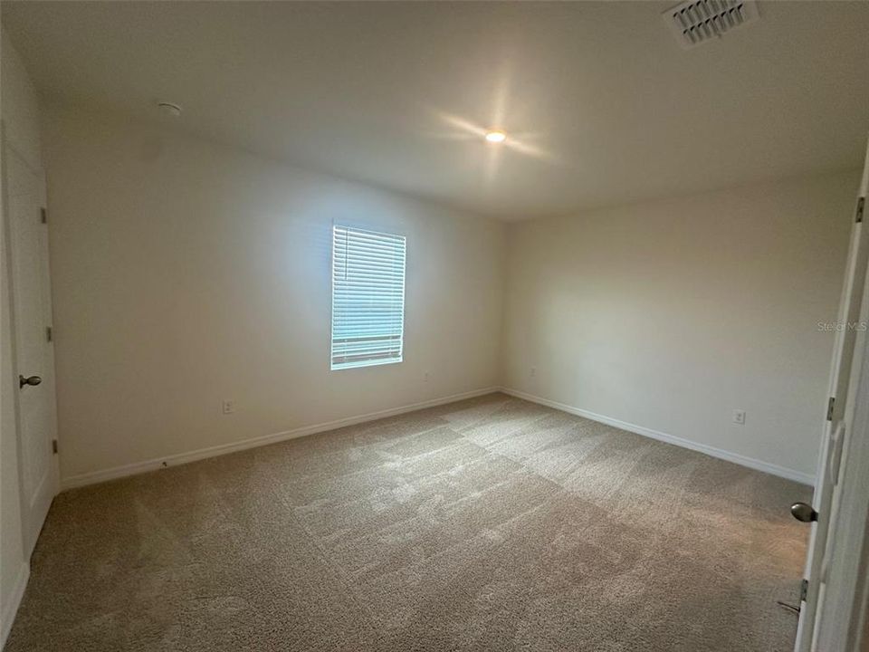 En Renta: $1,900 (3 camas, 2 baños, 1673 Pies cuadrados)