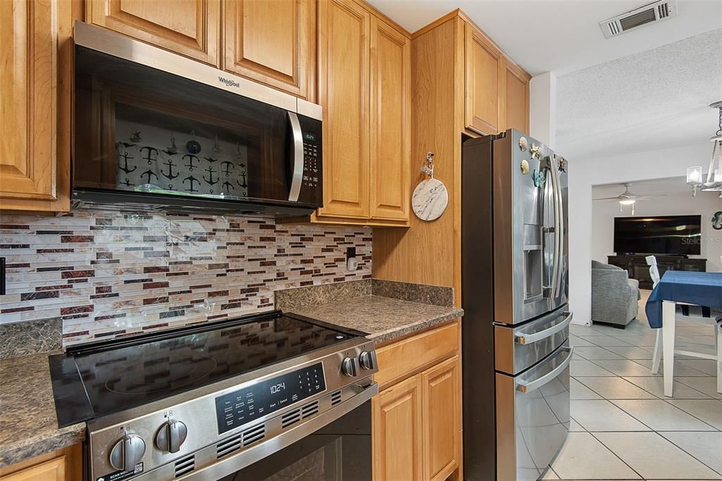 En Venta: $324,900 (3 camas, 2 baños, 1522 Pies cuadrados)
