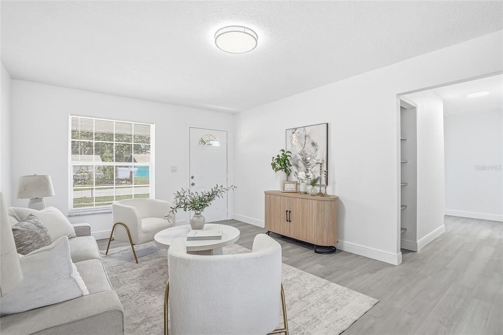 For Sale: $359,900 (3 beds, 1 baths, 1089 Square Feet)