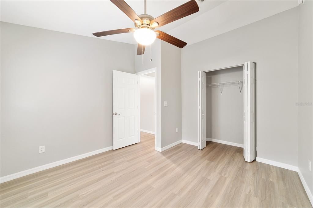 For Sale: $274,900 (3 beds, 2 baths, 1180 Square Feet)