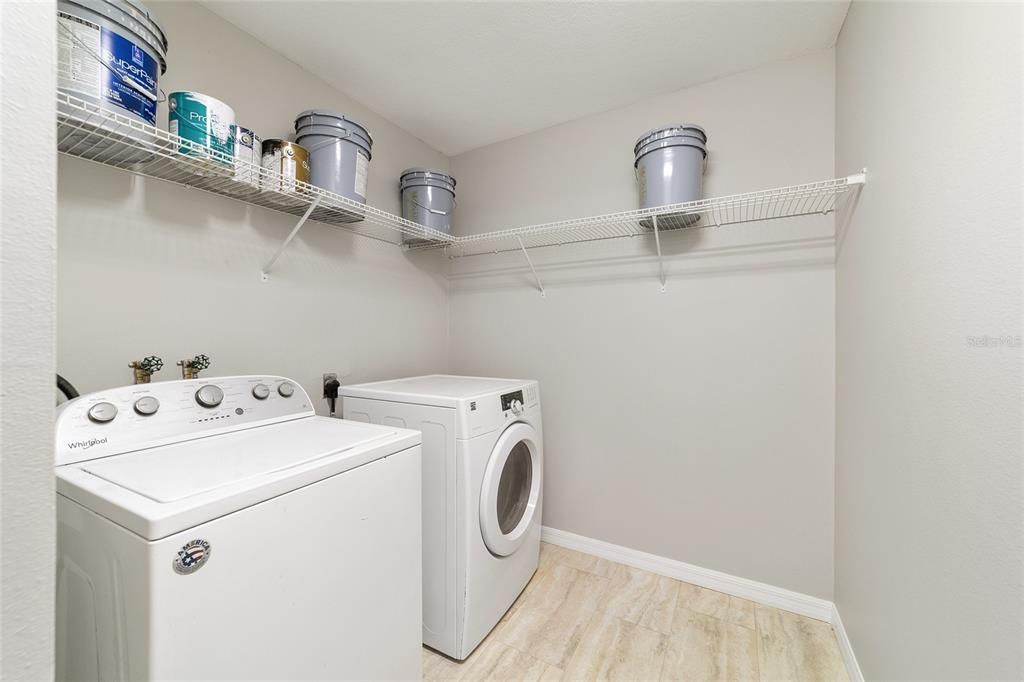 For Sale: $274,900 (3 beds, 2 baths, 1180 Square Feet)