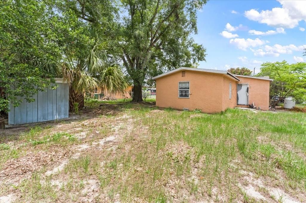 На продажу: $199,900 (3 спален, 2 ванн, 1320 Квадратных фут)