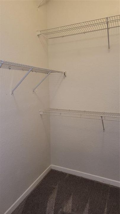 For Sale: $165,000 (2 beds, 2 baths, 1144 Square Feet)