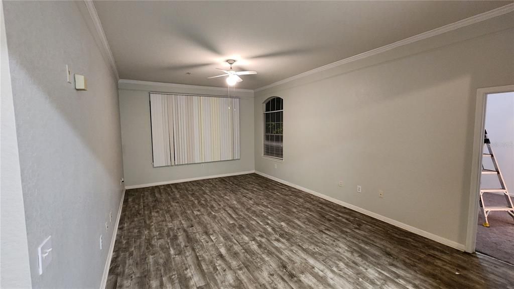 For Sale: $165,000 (2 beds, 2 baths, 1144 Square Feet)