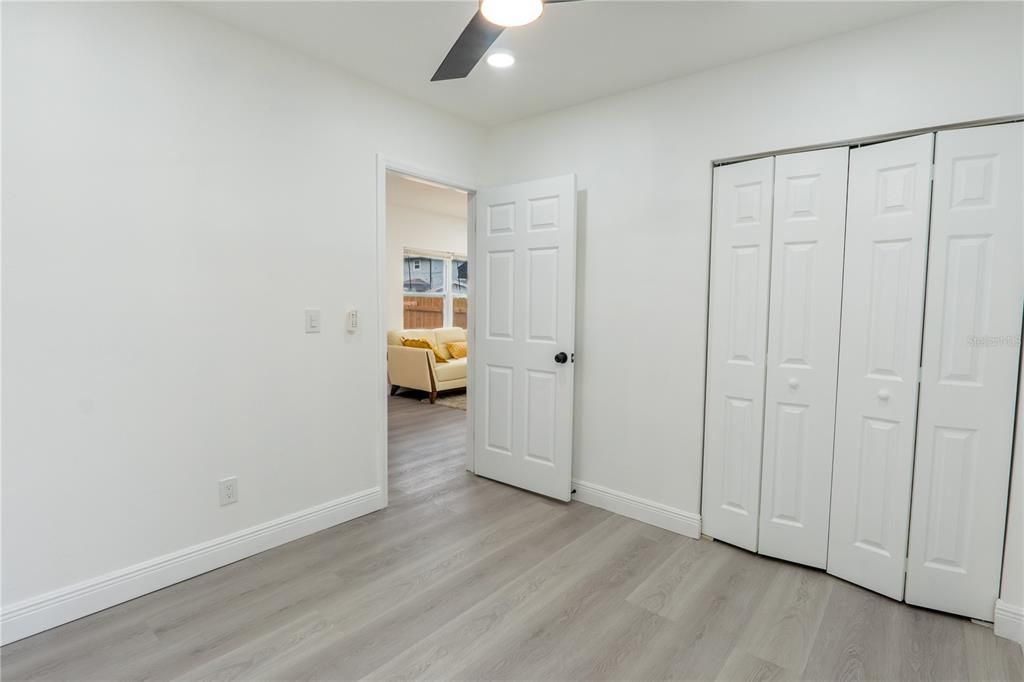 En Venta: $450,000 (4 camas, 3 baños, 1650 Pies cuadrados)