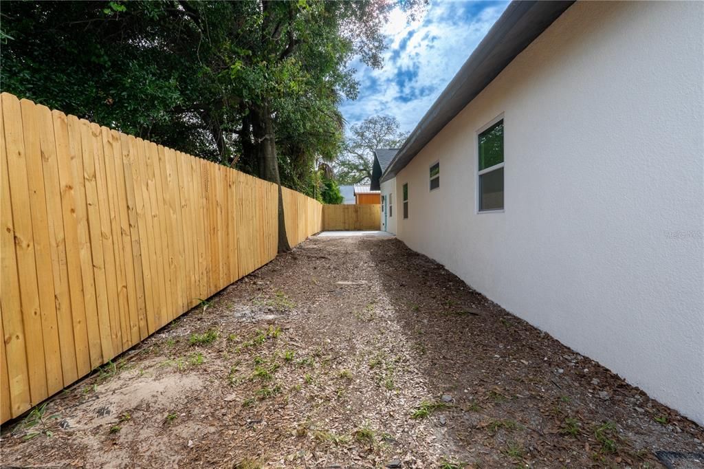 En Venta: $450,000 (4 camas, 3 baños, 1650 Pies cuadrados)