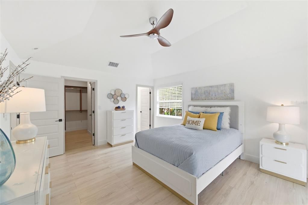 For Sale: $529,000 (3 beds, 2 baths, 1894 Square Feet)