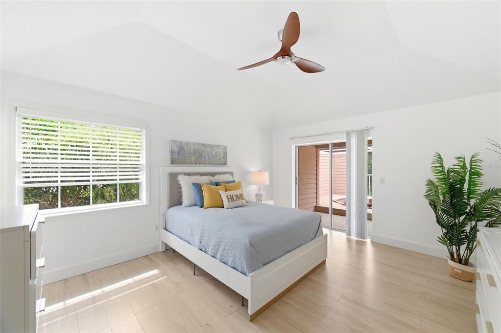For Sale: $529,000 (3 beds, 2 baths, 1894 Square Feet)