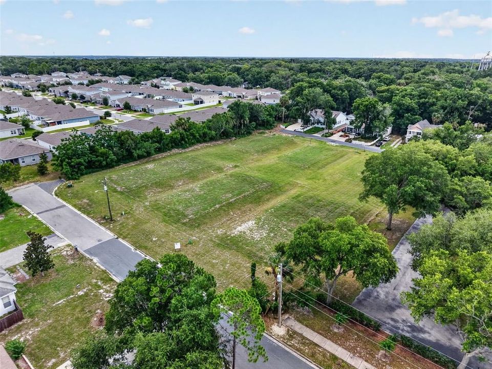 For Sale: $1,399,000 (1.50 acres)