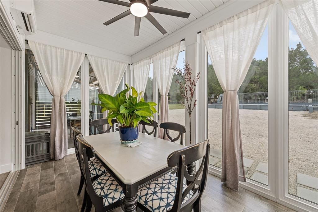 For Sale: $849,900 (2 beds, 2 baths, 2880 Square Feet)