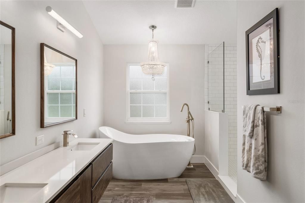 For Sale: $849,900 (2 beds, 2 baths, 2880 Square Feet)