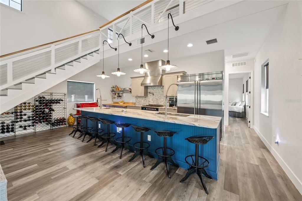 For Sale: $849,900 (2 beds, 2 baths, 2880 Square Feet)
