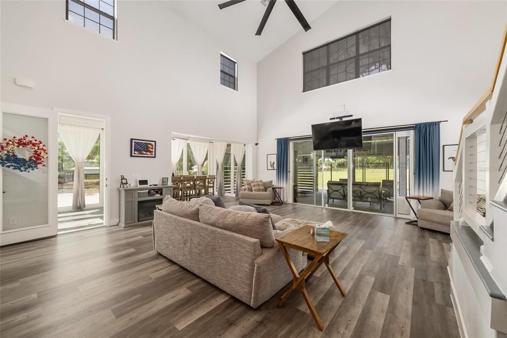 For Sale: $849,900 (2 beds, 2 baths, 2880 Square Feet)