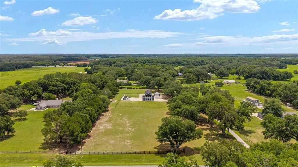 For Sale: $849,900 (2 beds, 2 baths, 2880 Square Feet)