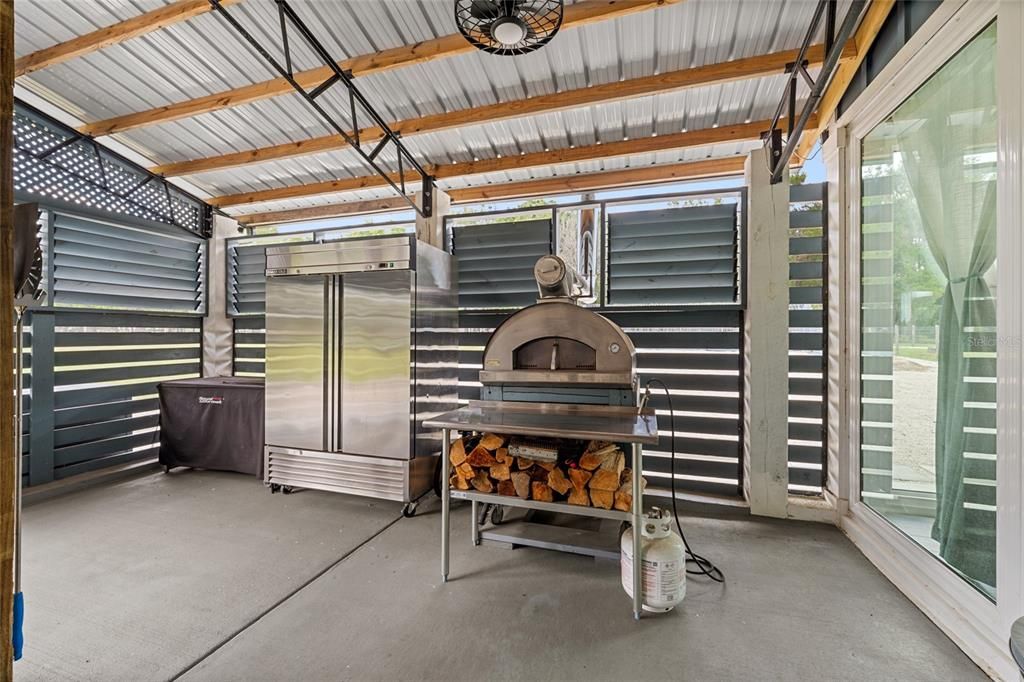 For Sale: $849,900 (2 beds, 2 baths, 2880 Square Feet)