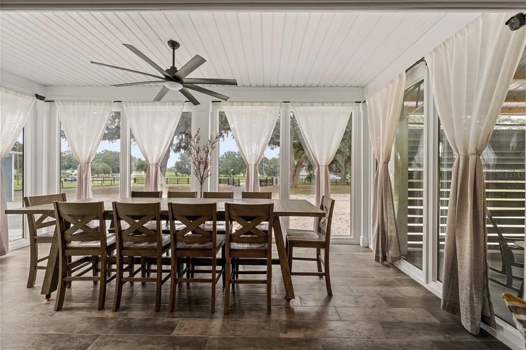 For Sale: $849,900 (2 beds, 2 baths, 2880 Square Feet)