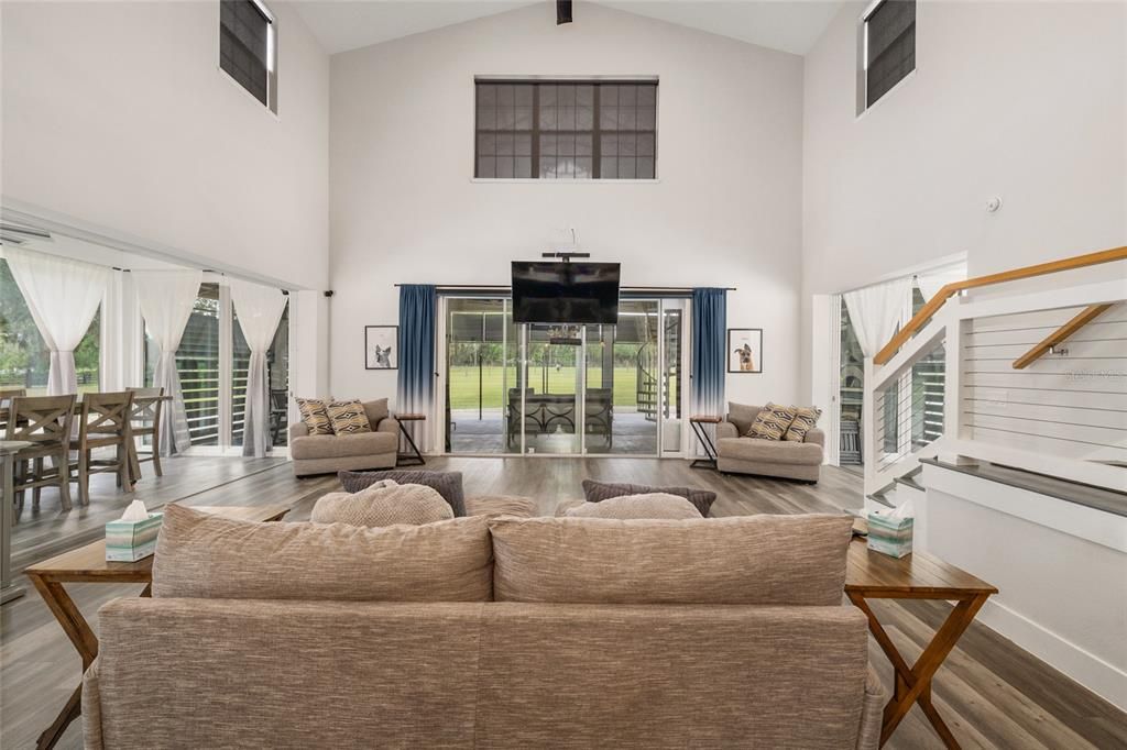 For Sale: $849,900 (2 beds, 2 baths, 2880 Square Feet)
