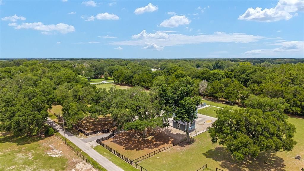 For Sale: $849,900 (2 beds, 2 baths, 2880 Square Feet)