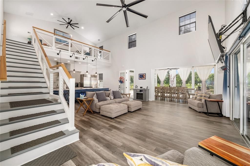 For Sale: $849,900 (2 beds, 2 baths, 2880 Square Feet)
