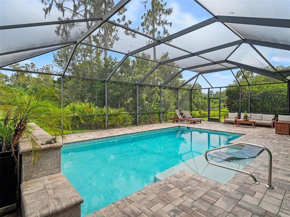 For Sale: $775,000 (5 beds, 5 baths, 4880 Square Feet)