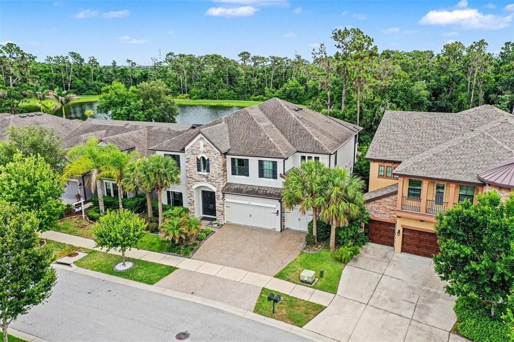 For Sale: $775,000 (5 beds, 5 baths, 4880 Square Feet)