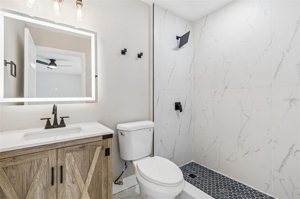 For Sale: $359,900 (3 beds, 2 baths, 1353 Square Feet)