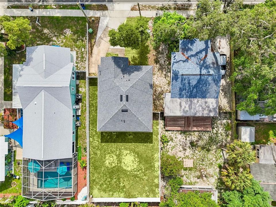 For Sale: $359,900 (3 beds, 2 baths, 1353 Square Feet)