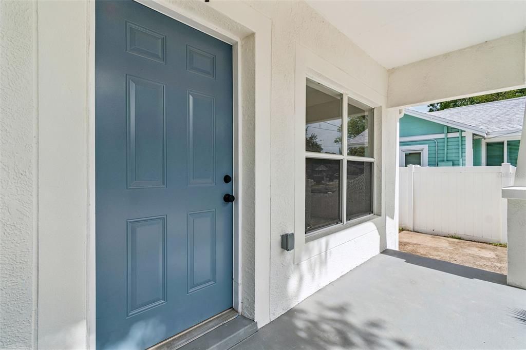 For Sale: $359,900 (3 beds, 2 baths, 1353 Square Feet)