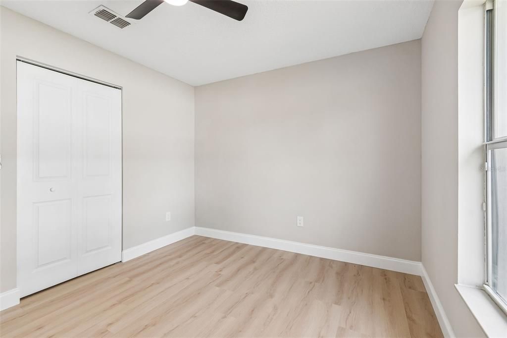 For Sale: $359,900 (3 beds, 2 baths, 1353 Square Feet)