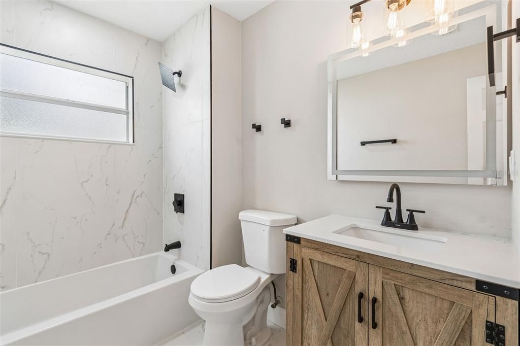 For Sale: $359,900 (3 beds, 2 baths, 1353 Square Feet)