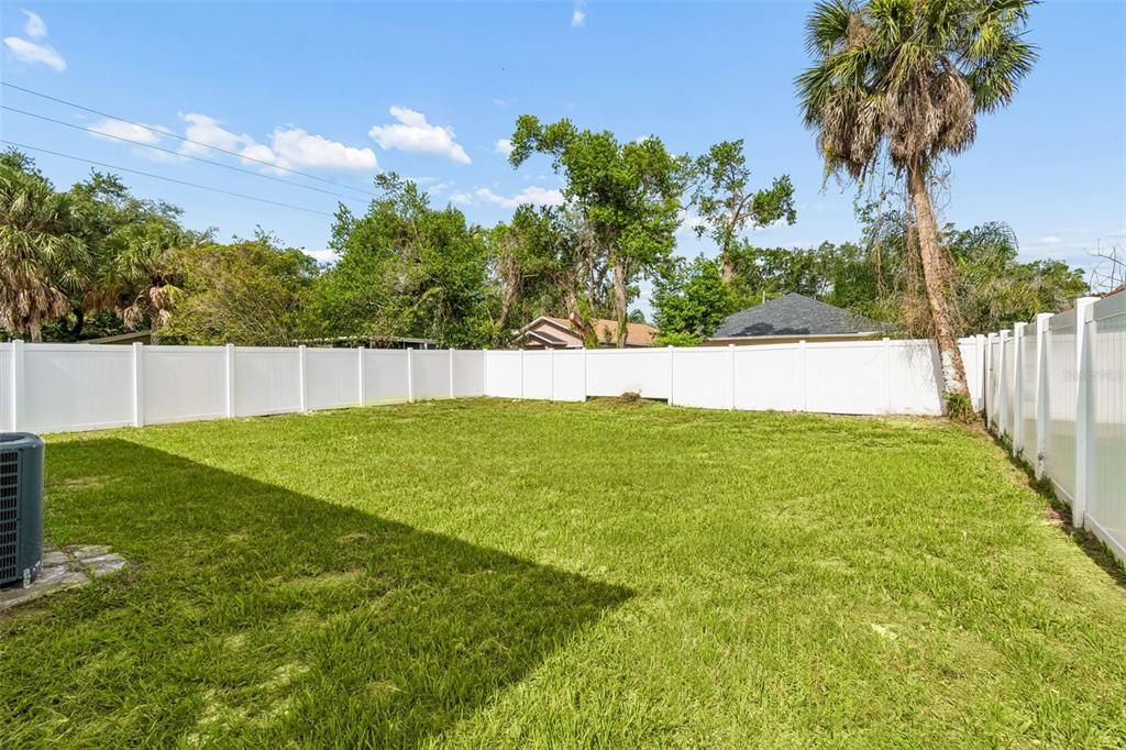 For Sale: $359,900 (3 beds, 2 baths, 1353 Square Feet)