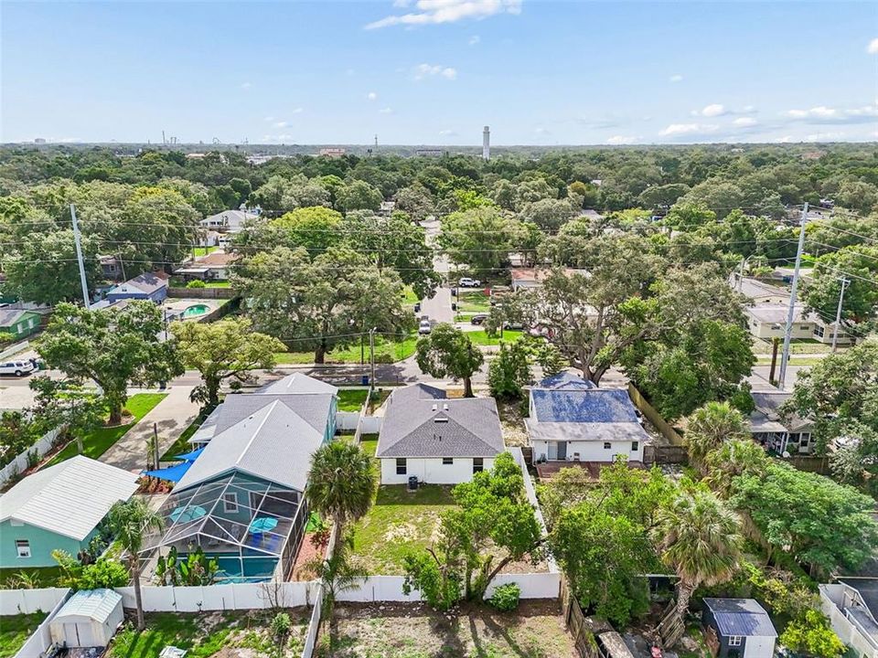 For Sale: $359,900 (3 beds, 2 baths, 1353 Square Feet)