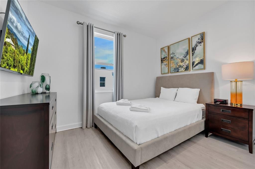 В аренду: $2,700 (5 спален, 4 ванн, 1671 Квадратных фут)